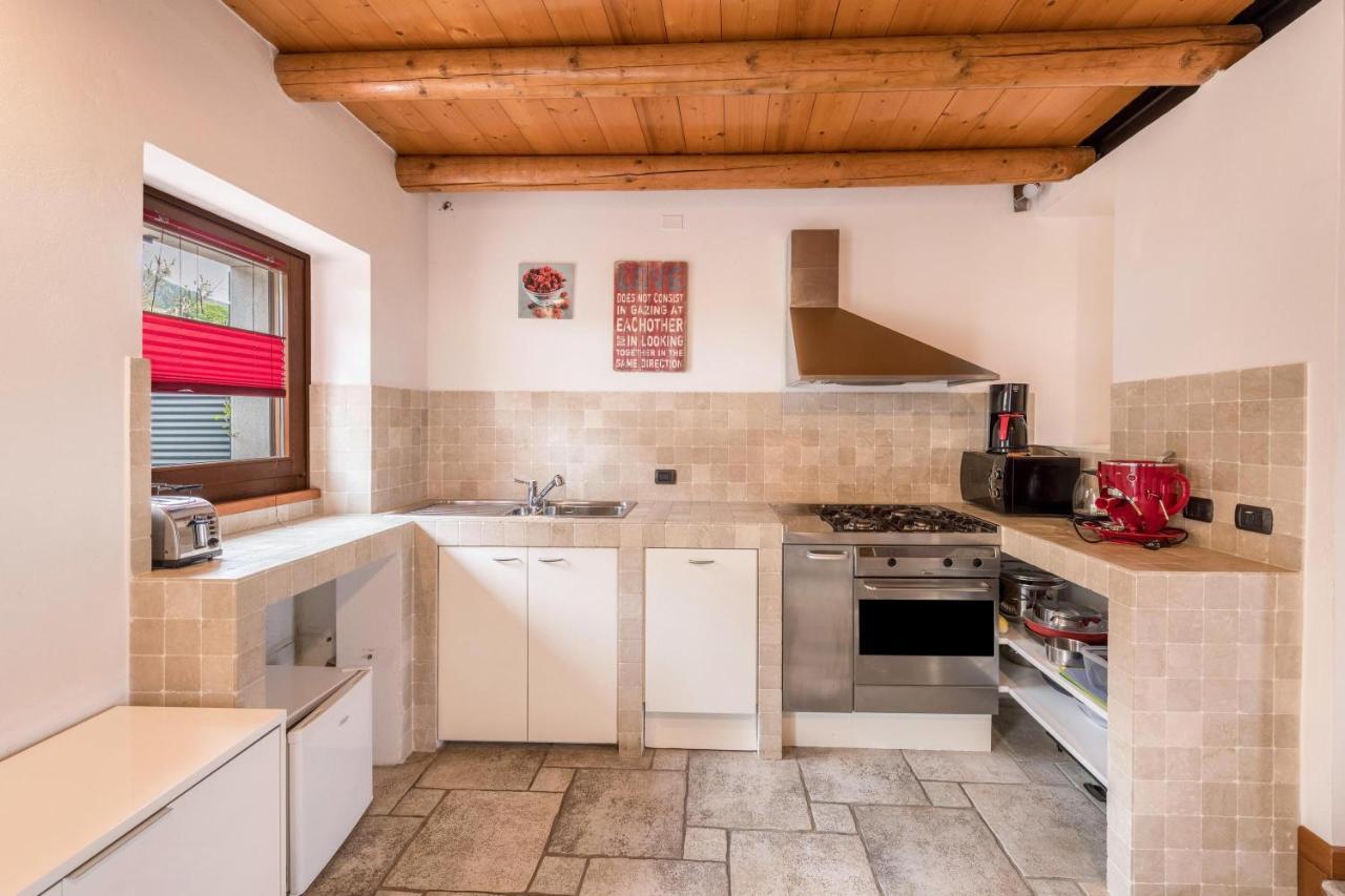 הוילה קוסטרמנו Casa Rustico מראה חיצוני תמונה