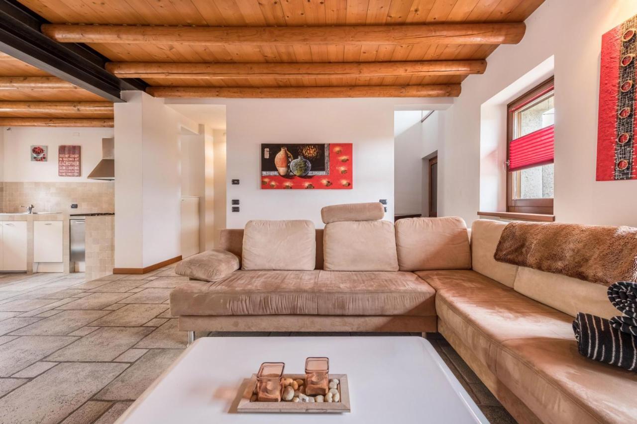הוילה קוסטרמנו Casa Rustico מראה חיצוני תמונה