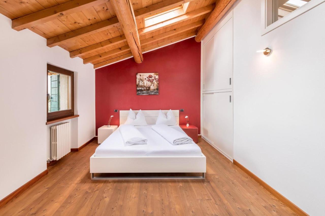 הוילה קוסטרמנו Casa Rustico מראה חיצוני תמונה